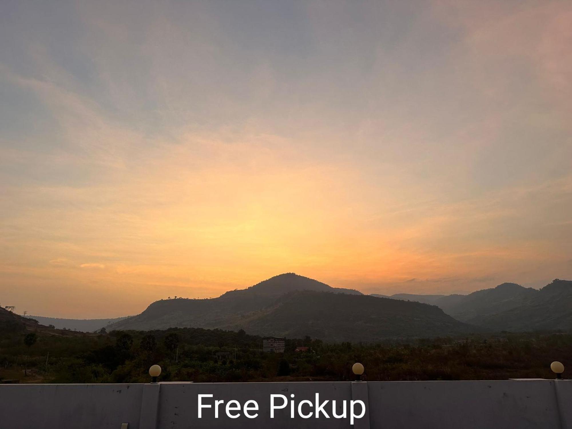 The Vibe Guesthouse Kampot Eksteriør bilde